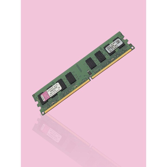 Kingston KVR667D2/2GR 1.8V Memory RAM 99U5316-D62 ADOLF Taiwan Green Gold - Picture 1 of 4